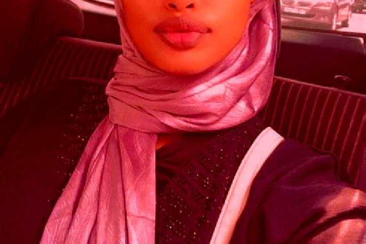 Lily, 23 — Escort in Rahimah, Saudi Arabia