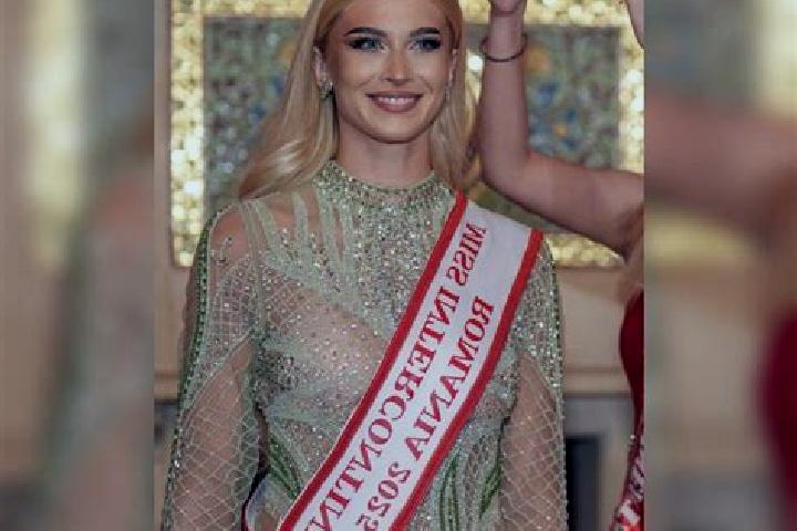 Lily, 23 — Escort in Rancaciov, Romania