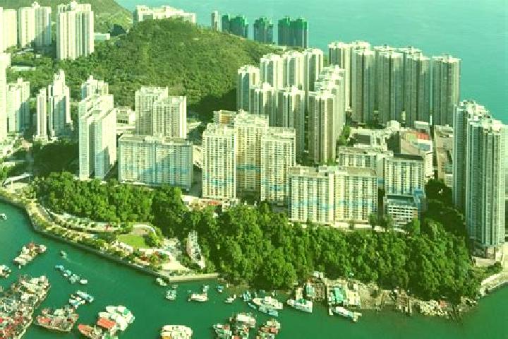 Lily, 23 — Escort in Un Chau Estate, Hong Kong