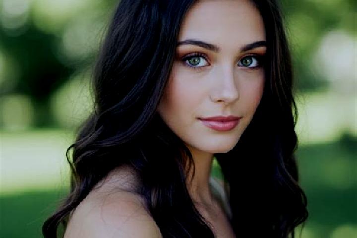 Lily, 24, a black hazel-eyed caucasian companion based in Springerville. Offering Deep French Kissing, Domination, Erotic Massage. Available for incall and o...