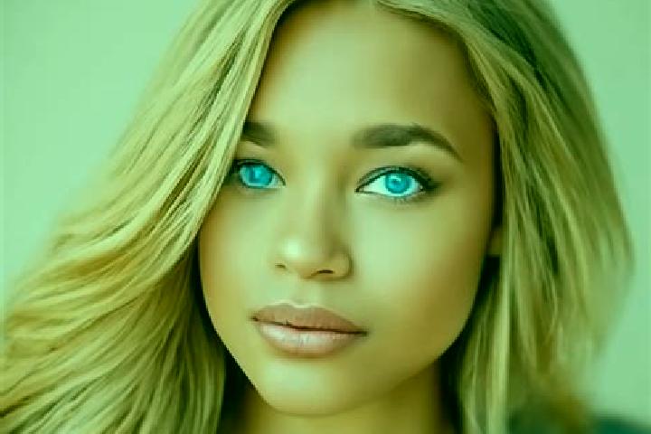 Lily, 24, a blonde blue-eyed latina companion based in Elephant Butte. Offering CIM, Erotic Massage, BDSM, Prostate Massage. Available for incall and outcall...