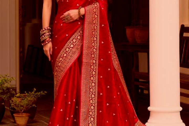 Lily, 24, a chestnut green-eyed indian companion based in Sari-Solenzara. Offering Deep French Kissing, Roleplay, Overnight, GFE, Party Girl. Available for i...