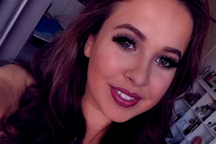 Lily, 24, a dark blonde amber-eyed latina companion based in Centerfield. Offering Erotic Massage, Striptease, Tantra. Available for incall and outcall, day ...