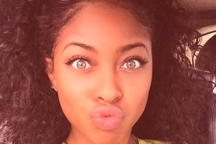 Lily, 24, a red green-eyed ebony companion based in Armeni. Offering Fetish, A-Level, Girlfriend Experience, GFE, Party Girl. Available for incall and outcal...