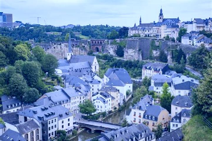 Lily, 24 — Escort in Beaufort, Luxembourg