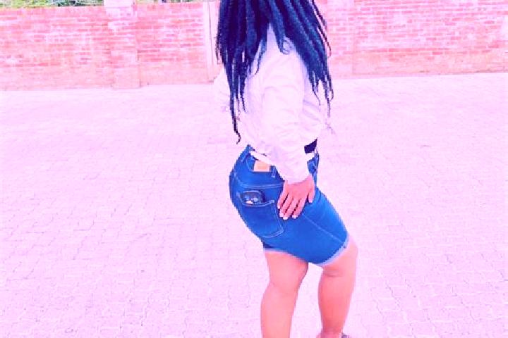 Lily, 24 — Escort in Ekuvukeni, South Africa