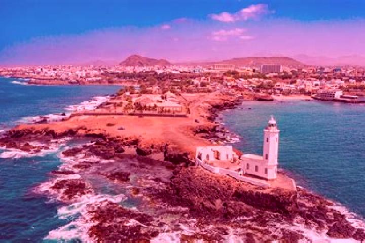 Lily, 24 — Escort in Figueiral, Cape Verde