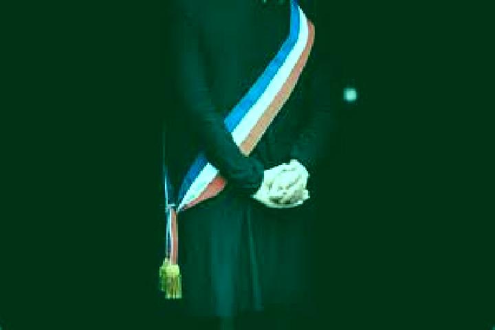 Lily, 24 — Escort in Fontaine-Fourches, France