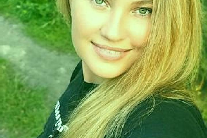 Lily, 24 — Escort in Korostyshiv, Ukraine