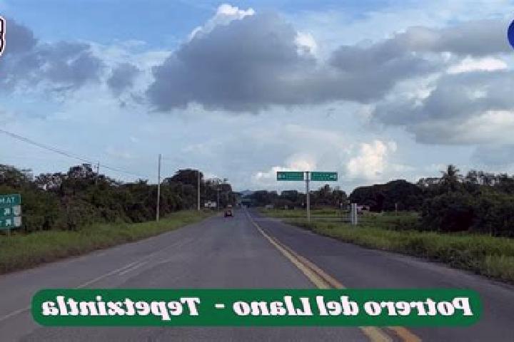 Lily, 24 — Escort in Rancho Alegre del Llano (El Llano), Mexico
