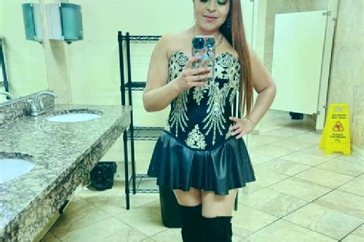 Lily, 24 — Escort in San Miguel Nocutzepo, Mexico