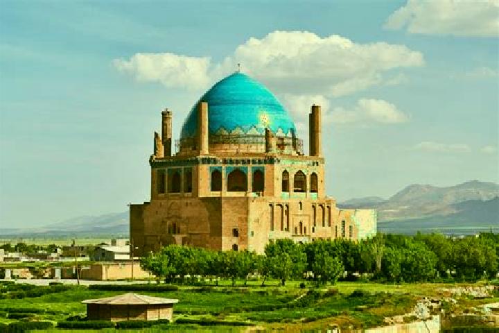 Lily, 24 — Escort in Soltaniyeh, Iran
