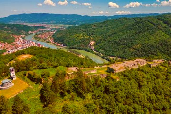 Lily, 24 — Escort in Zvornik, Bosnia and Herzegovina