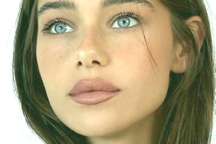Lily, 25, a brunette amber-eyed european companion based in Can Pastilla. Offering Fetish, A-Level. Available for incall and outcall, day and evening dates.