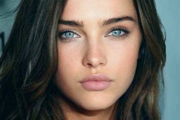 Lily, 25, a brunette grey-eyed slavic companion based in Saint-Remy-de-Sille. Offering Tantra, Travel Companion, Couples, 69, Deep French Kissing. Available ...
