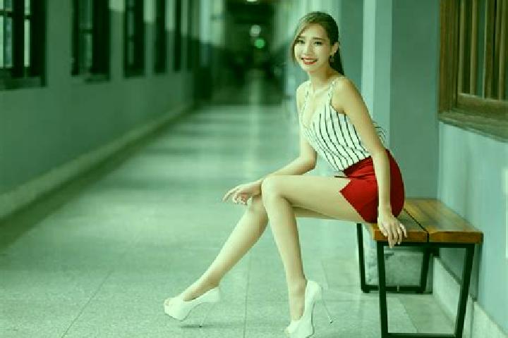 Lily, 25, a red grey-eyed asian companion based in Biguo. Offering Party Girl, Striptease, Travel Companion, BDSM. Available for incall and outcall, day and ...