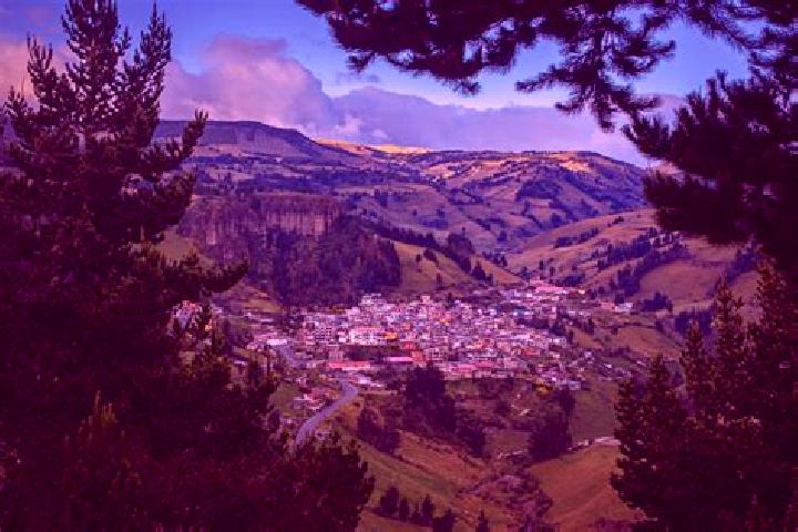 Lily, 25 — Escort in Guaranda, Ecuador