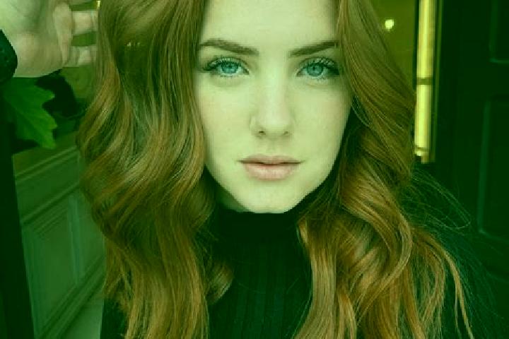 Lily, 26, a auburn blue-eyed middle eastern companion based in Ravine. Offering Domination, Tantra, Massage. Available for incall and outcall, overnight book...