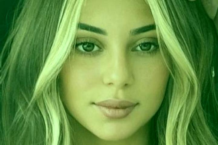 Lily, 26, a blonde brown-eyed ebony companion based in Kordrou. Offering OWO, Party Girl, 69, Duos. Available for incall and outcall, day and evening dates.