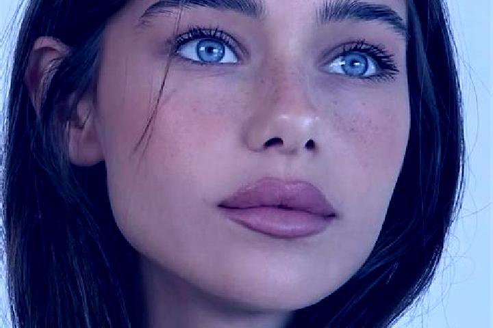 Lily, 26, a brunette brown-eyed middle eastern companion based in Ray. Offering Erotic Massage, Massage, Striptease, A-Level, OWO. Available for incall and o...