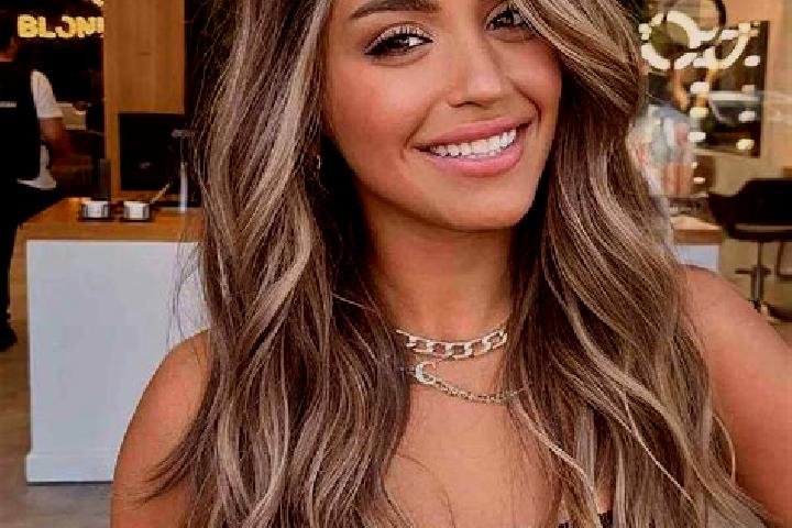 Lily, 26, a dark blonde brown-eyed mediterranean companion based in Chandannagar. Offering GFE, 69, Domination, Duos. Available for incall and outcall, overn...