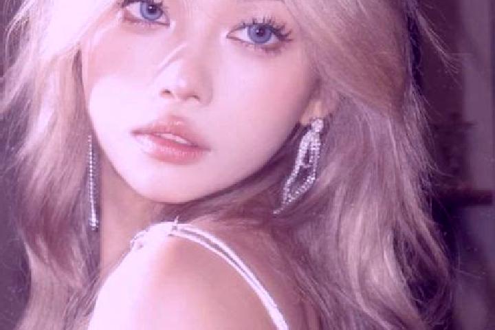 Lily, 26, a platinum blonde amber-eyed asian companion based in Seoam. Offering Travel Companion, Girlfriend Experience, Duos. Available for incall and outca...
