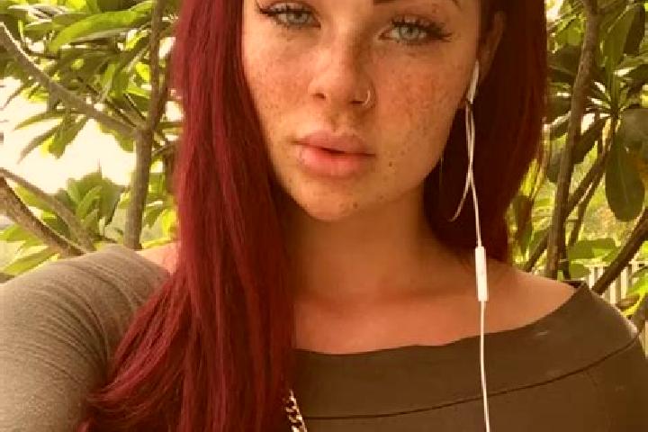 Lily, 26, a red grey-eyed caribbean companion based in Estrees-Saint-Denis. Offering Party Girl, Domination, Roleplay. Available for incall and outcall, over...