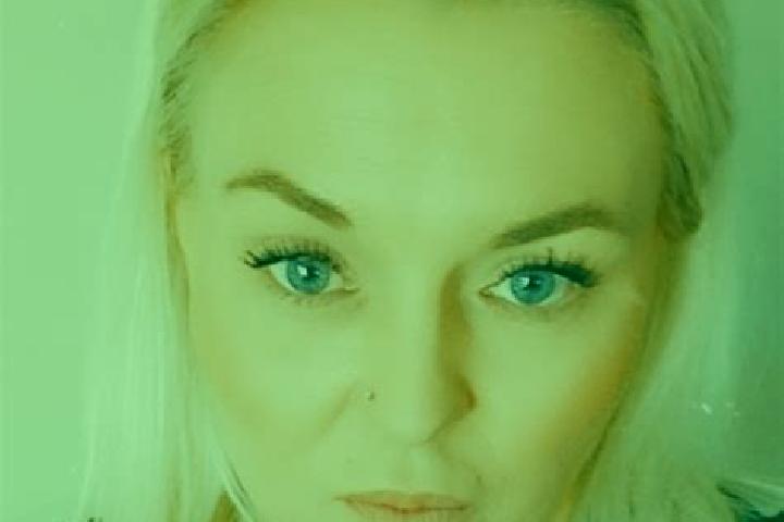 Lily, 26 — Escort in Halsham, United Kingdom