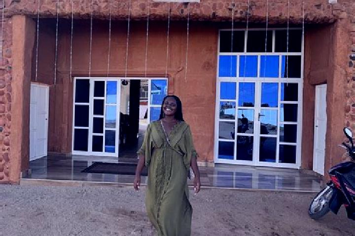 Lily, 26 — Escort in Lome, Togo