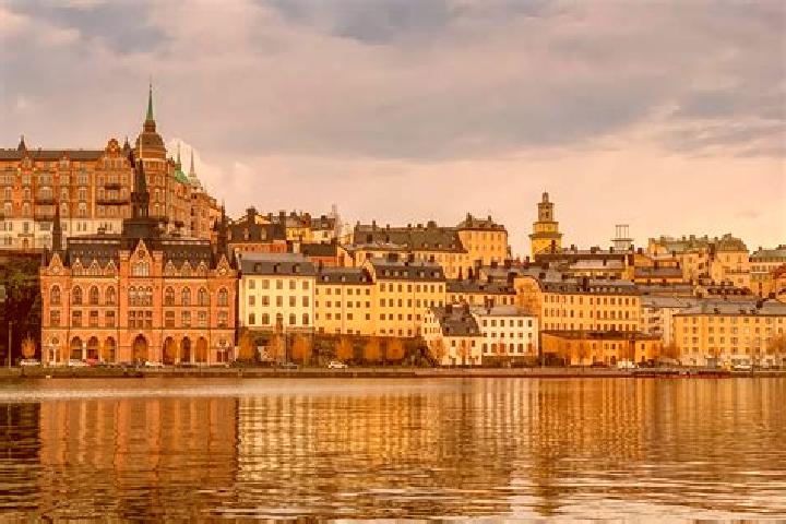 Lily, 26 — Escort in Soederakra, Sweden