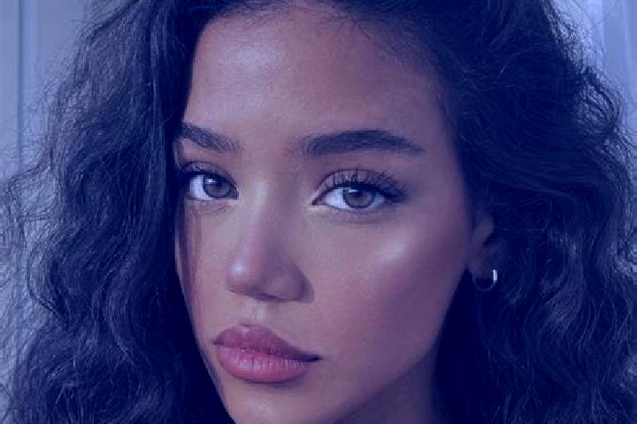 Lily, 27, a black brown-eyed mixed companion based in Boscoso. Offering Party Girl, BDSM, Overnight, Massage. Available for incall and outcall, overnight boo...