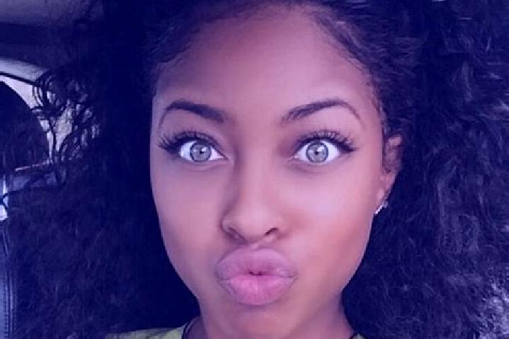 Lily, 27, a black green-eyed ebony companion based in Hami. Offering Domination, Travel Companion, Duos, Erotic Massage, OWO. Available for incall and outcal...