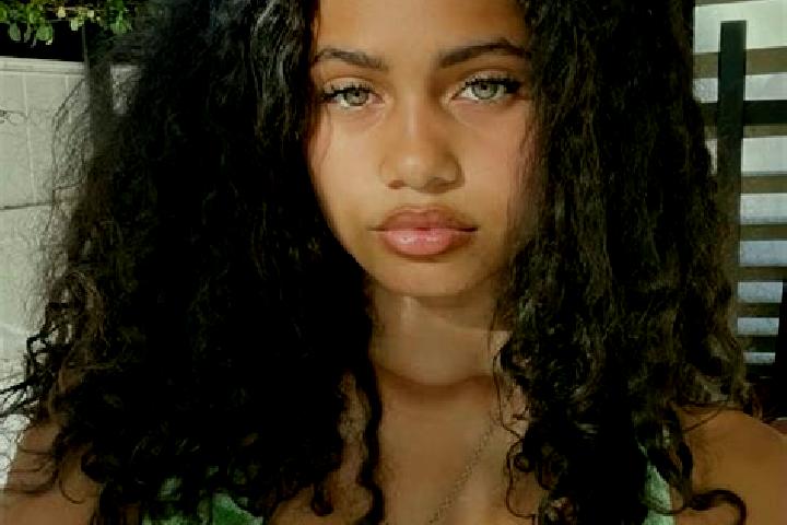 Lily, 27, a chestnut green-eyed mixed companion based in Congis-sur-Therouanne. Offering A-Level, GFE, BDSM, 69. Available for incall and outcall, day and ev...