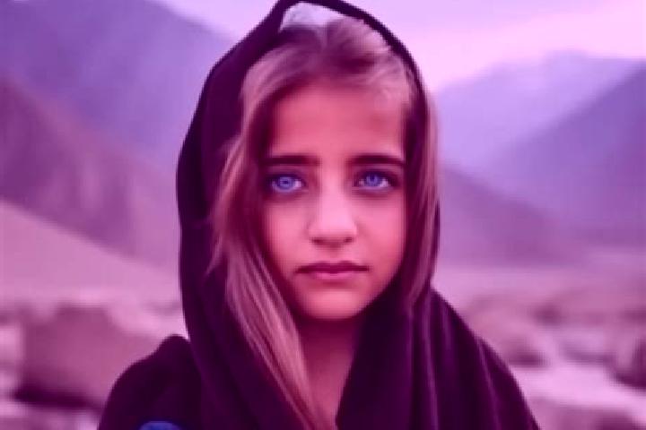 Lily, 27, a dark blonde grey-eyed middle eastern companion based in Azacualpa. Offering Party Girl, Girlfriend Experience, Massage. Available for incall and ...