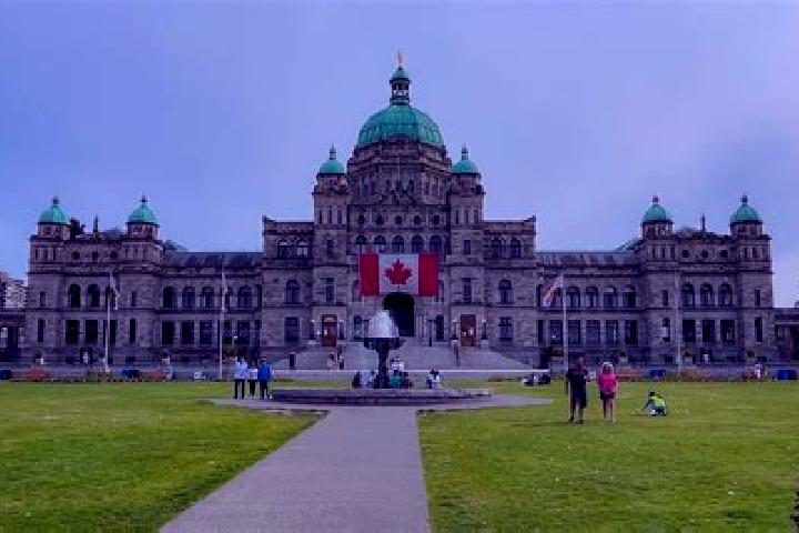 Lily, 27 — Escort in Capitol Hill, Canada