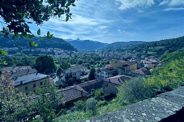 Lily, 27 — Escort in Cinto Caomaggiore, Italy
