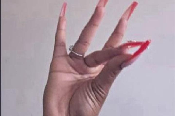 Lily, 27 — Escort in Dwah Manday, Afghanistan