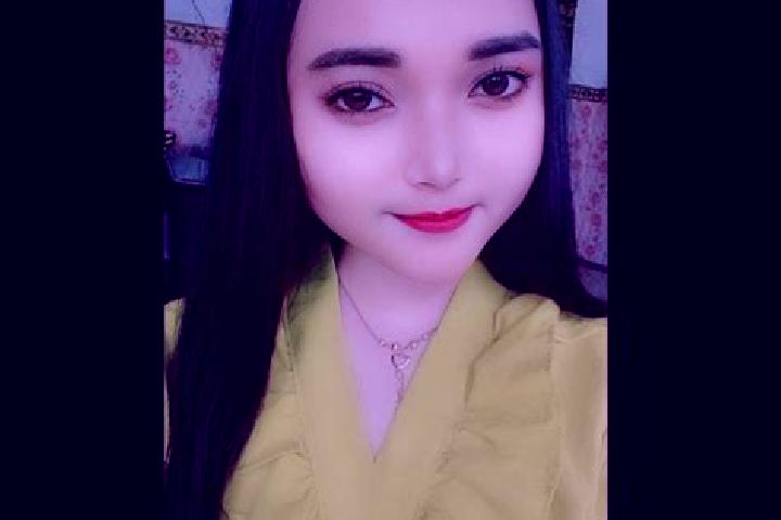 Lily, 27 — Escort in Pacet, Indonesia