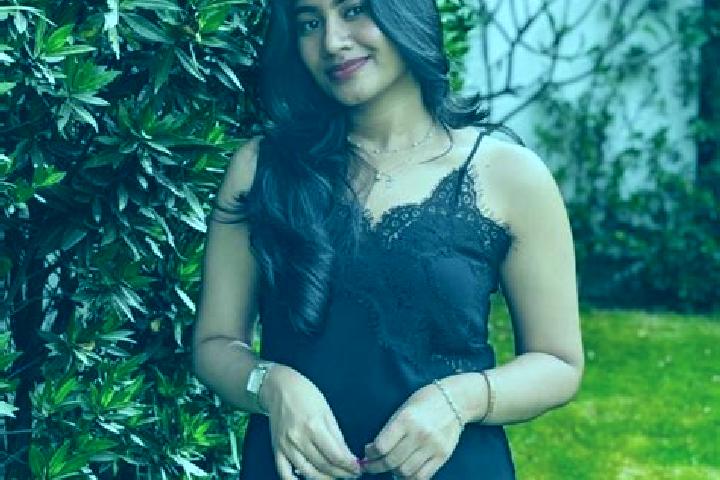 Lily, 27 — Escort in Pullur, India