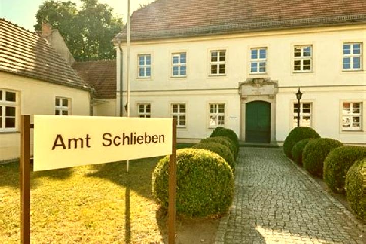 Lily, 27 — Escort in Schlieben, Germany