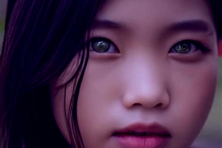 Lily, 28, a red green-eyed asian companion based in Clipsham. Offering Fetish, Erotic Massage, Domination, 69, Duos. Available for incall and outcall, day an...