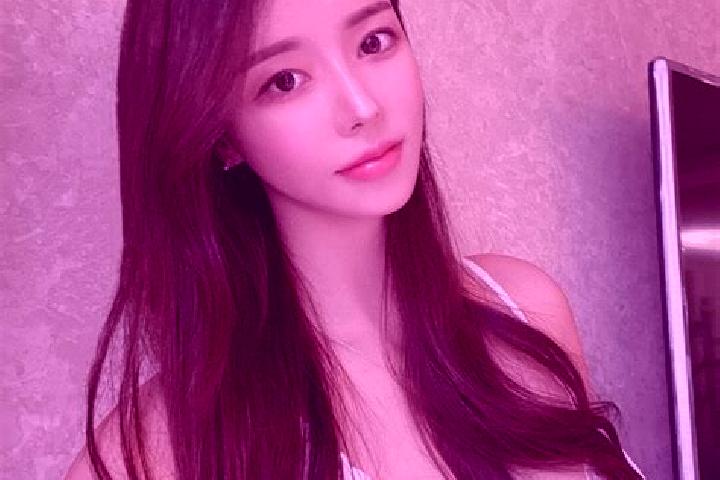 Lily, 28 — Escort in Daijiaba, China