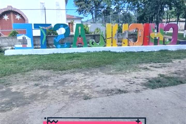 Lily, 28 — Escort in El Chichicaste, Honduras