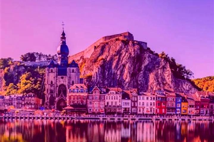 Lily, 28 — Escort in Hampteau, Belgium