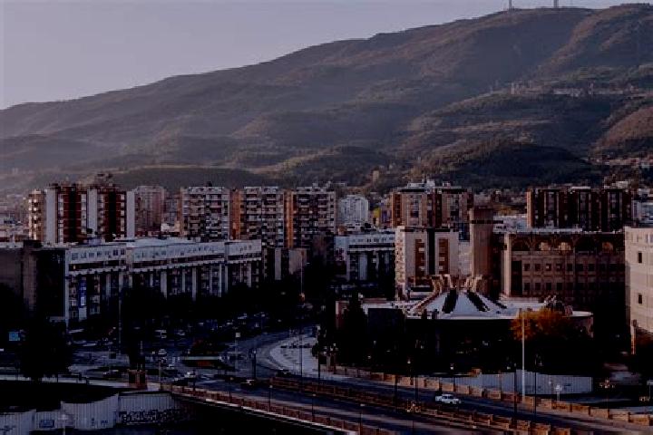 Lily, 28 — Escort in Srbica, North Macedonia
