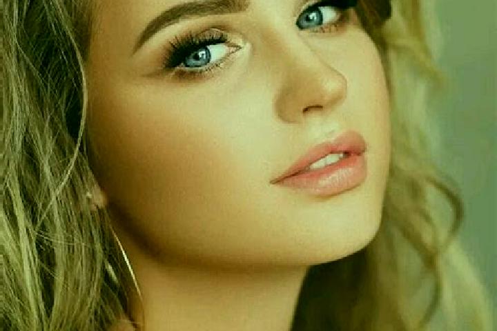 Lily, 29, a dark blonde blue-eyed slavic companion based in Puente Viesgo. Offering 69, Travel Companion, Overnight, Deep French Kissing. Available for incal...