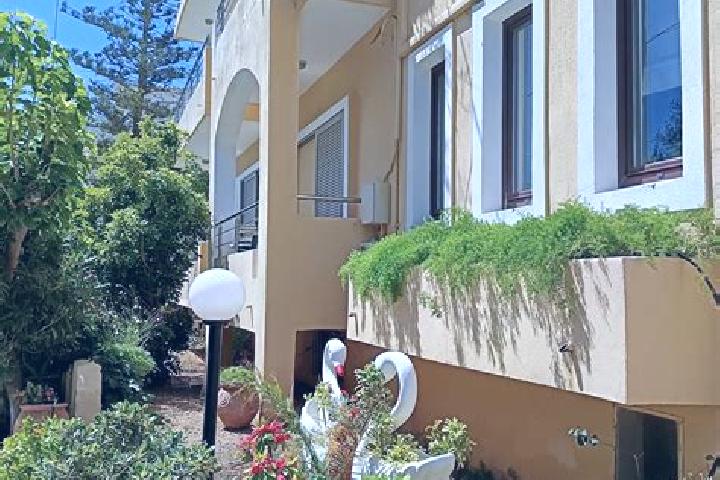 Lily, 29 — Escort in Palaiochora, Greece