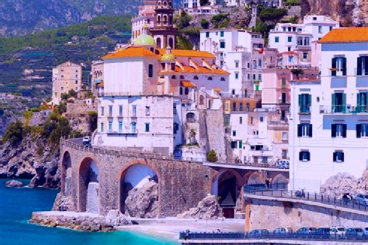 Lily, 29 — Escort in Rivanazzano, Italy