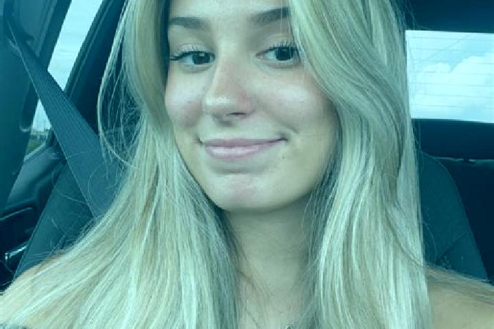 Lily, 29 — Escort in Skidway Lake, United States