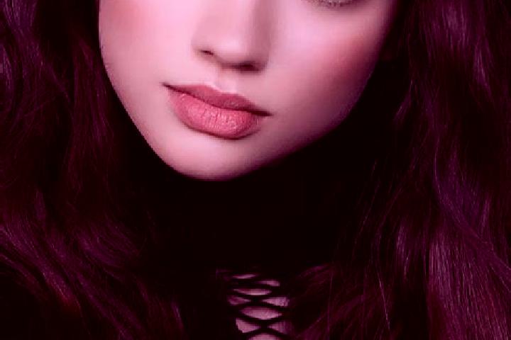 Lily, 30, a brunette dark-eyed mixed companion based in Tanggul. Offering Erotic Massage, BDSM, Couples, Girlfriend Experience. Available for incall and outc...